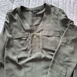 Express Top with Pockets size small- olive color